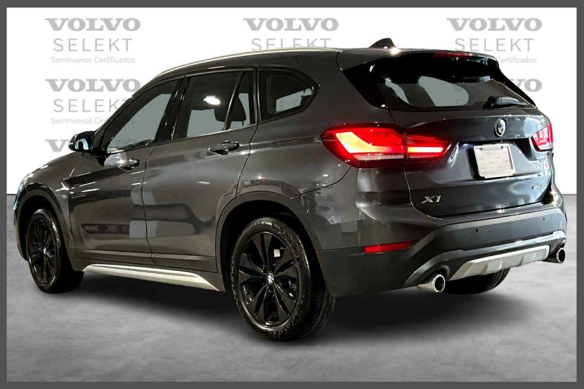 BMW X1 2021