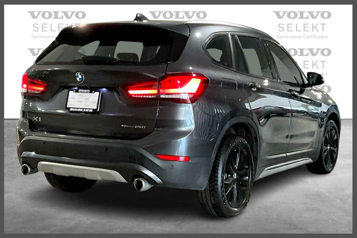 BMW X1 2021