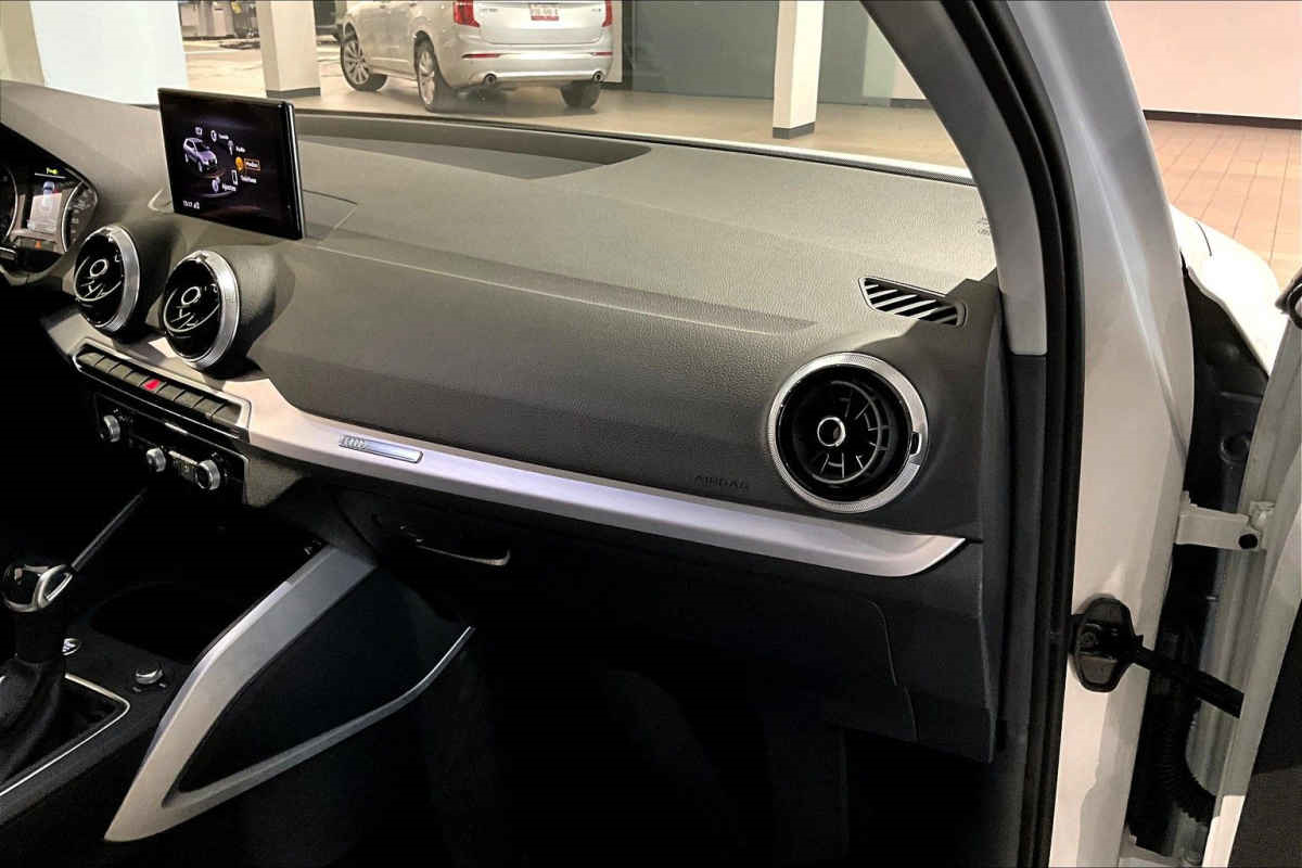 Audi Q2 2024
