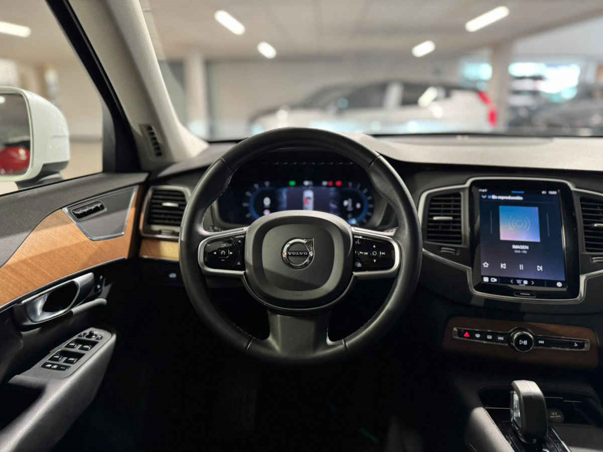 Volvo XC90 2023
