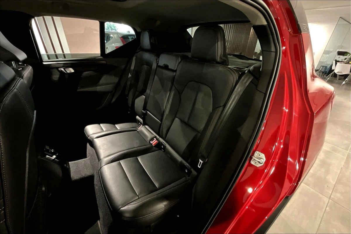 Volvo XC40 2021