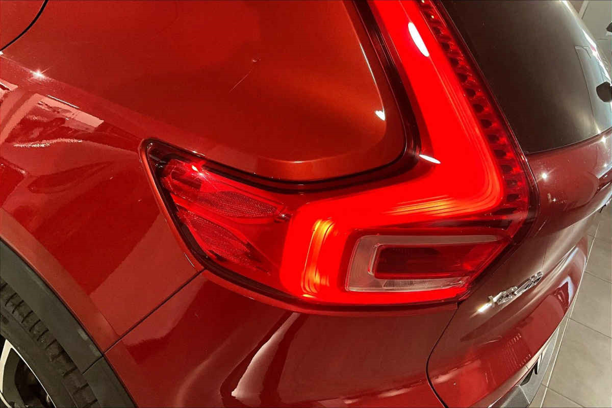 Volvo XC40 2021