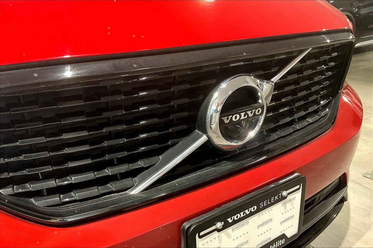 Volvo XC40 2021