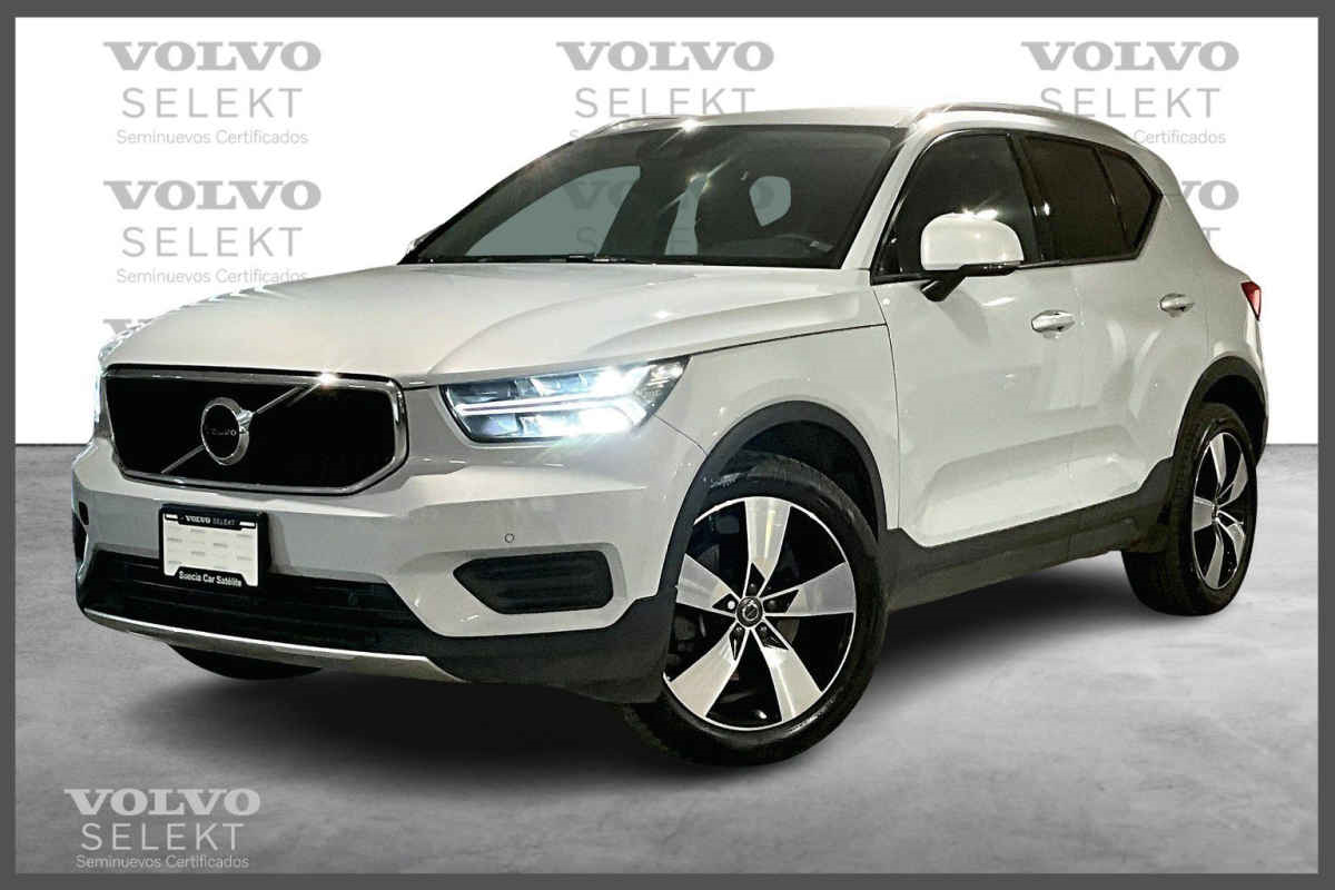 Volvo XC40 2022