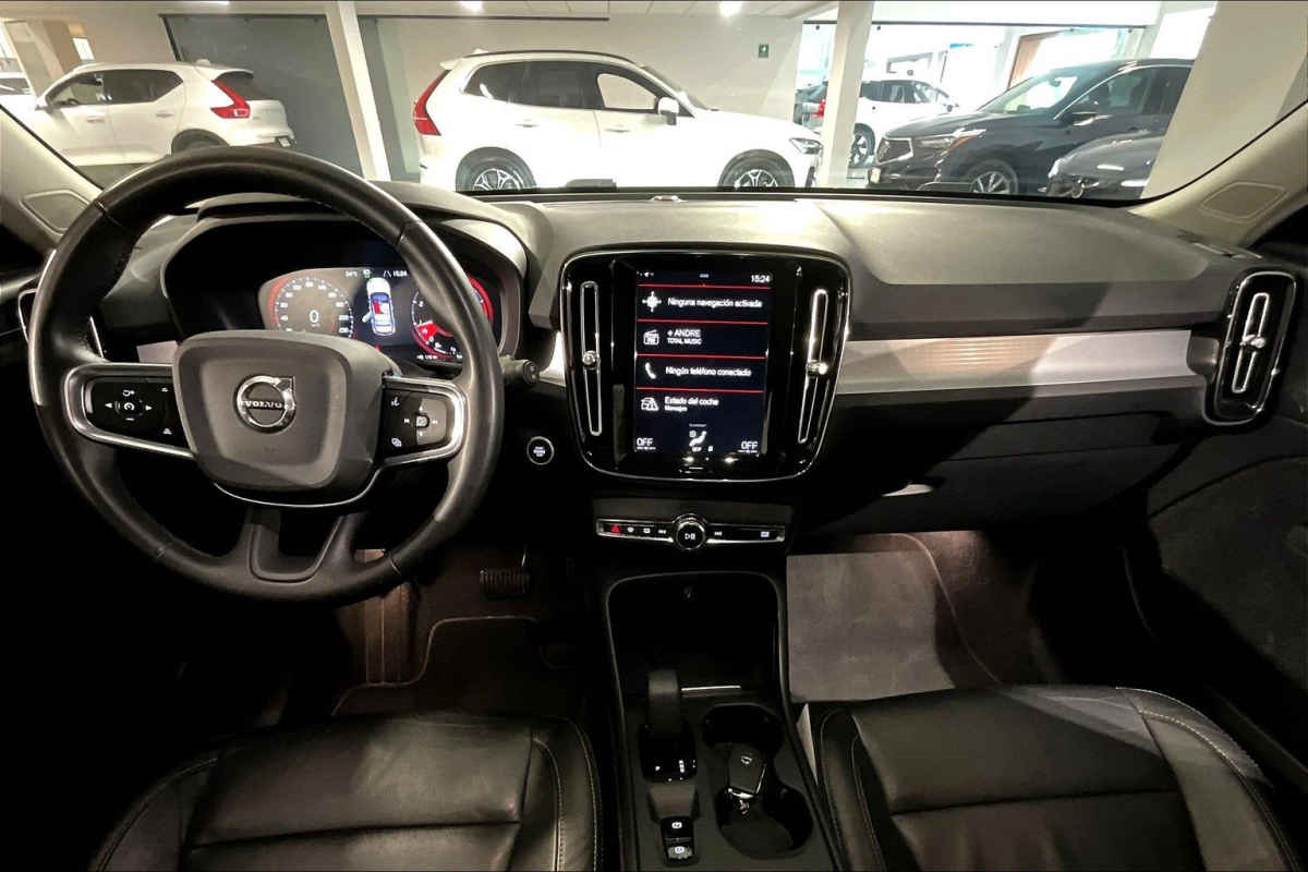 Volvo XC40 2022