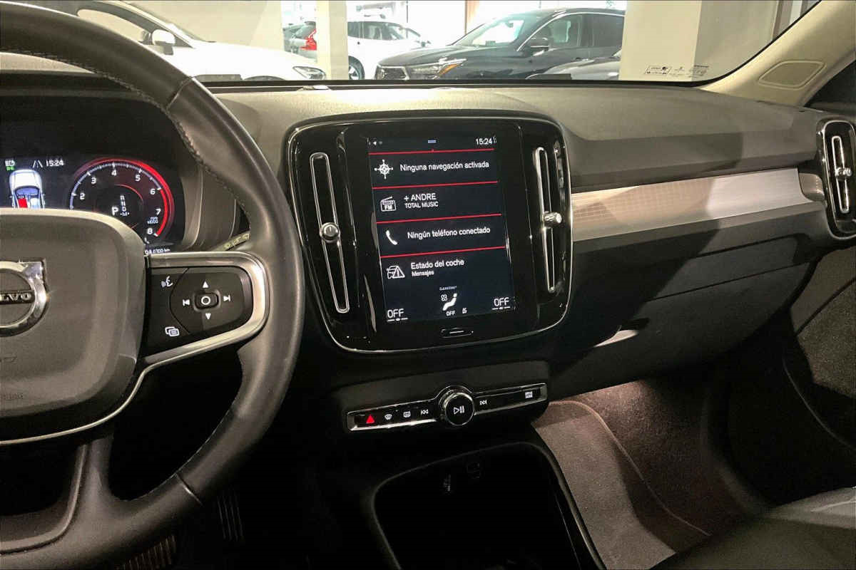 Volvo XC40 2022