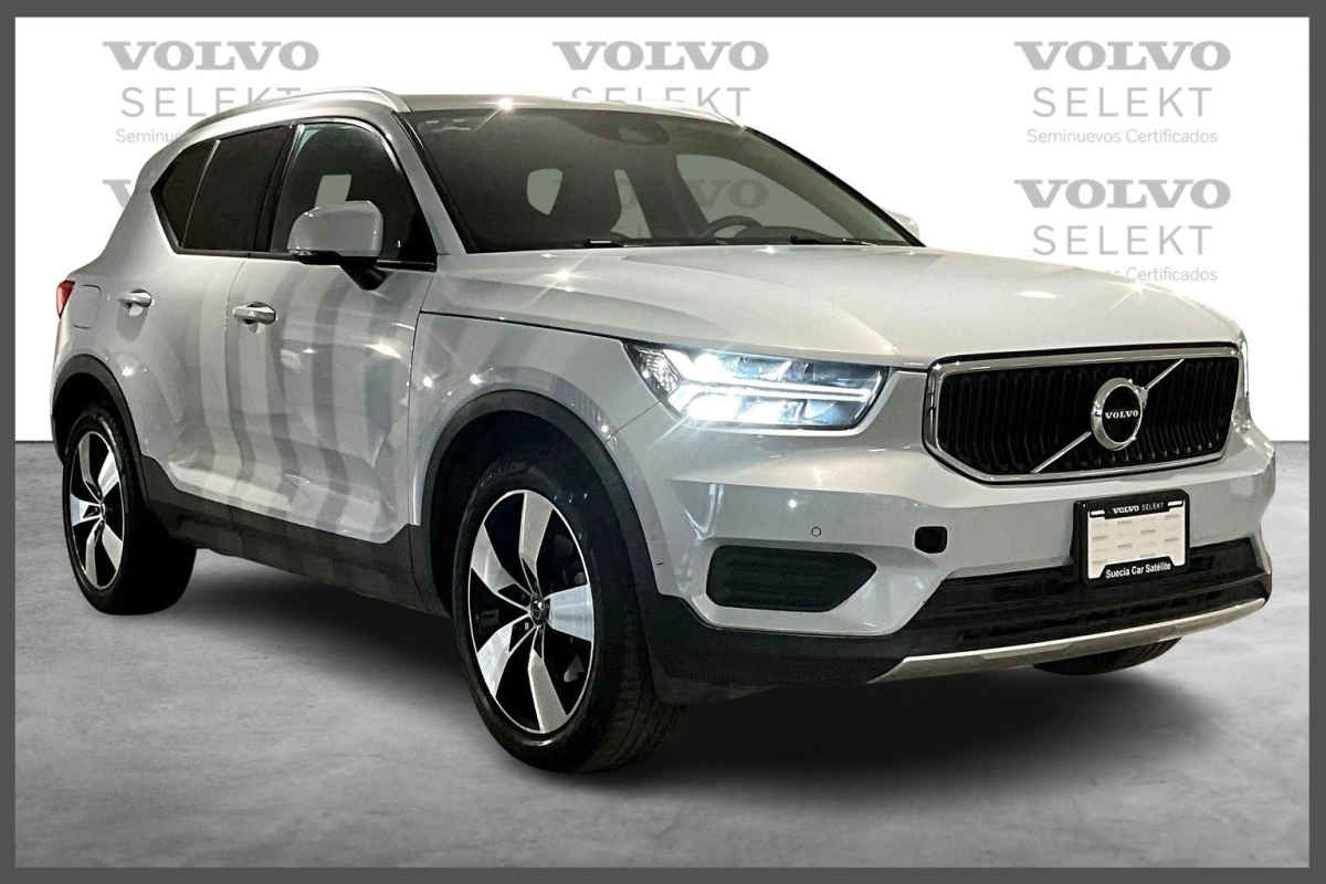 Volvo XC40 2022