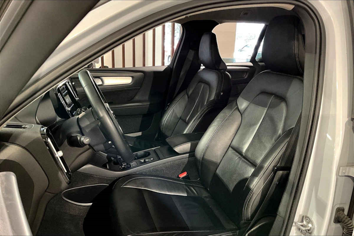 Volvo XC40 2022