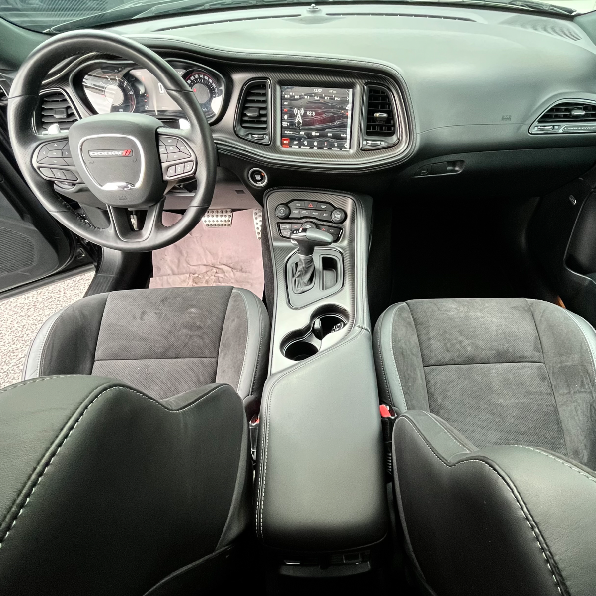 Dodge Challenger 2023