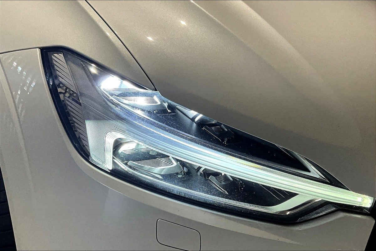 Volvo XC60 2021