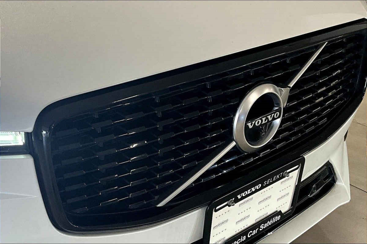 Volvo XC60 2021
