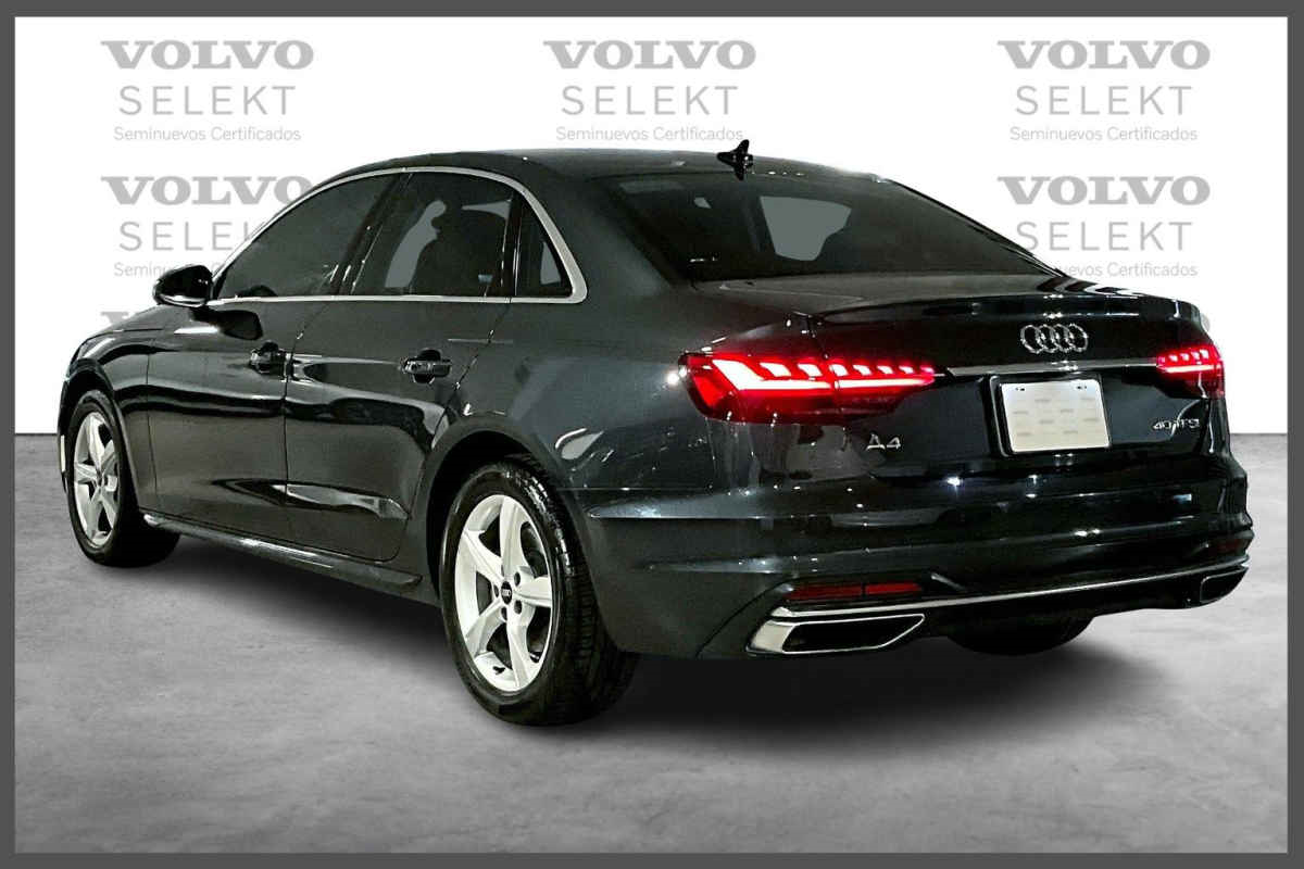 Audi A4 2022