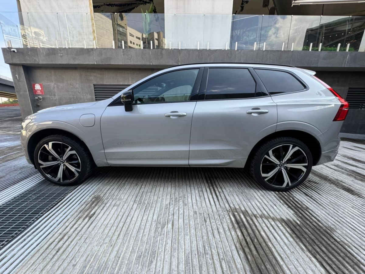 Volvo XC60 2023