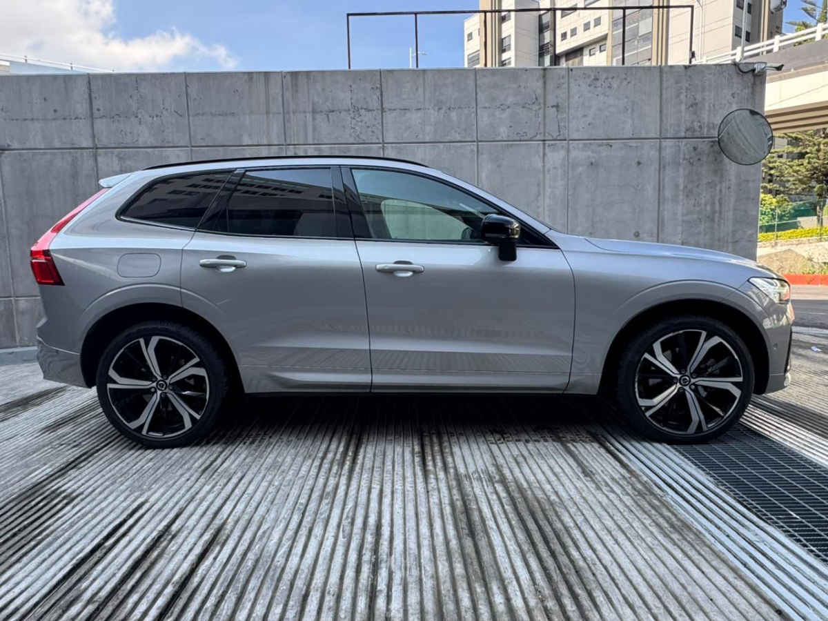 Volvo XC60 2023