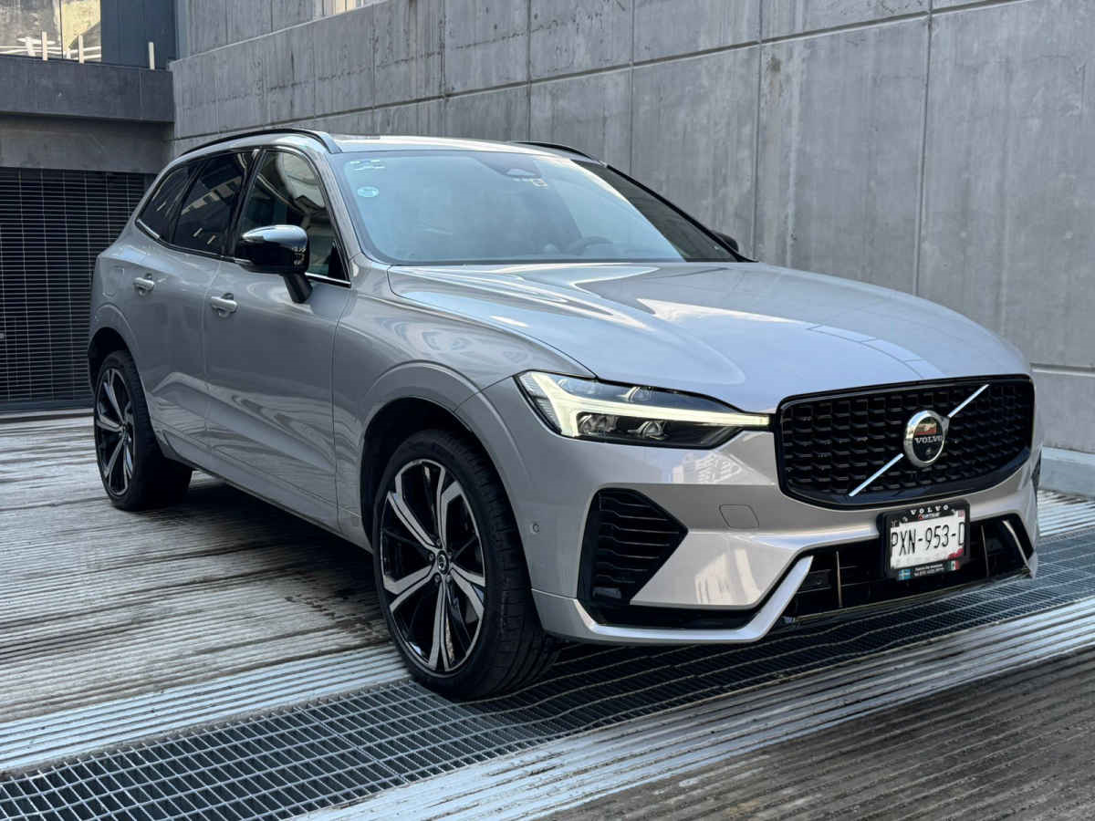 Volvo XC60 2023