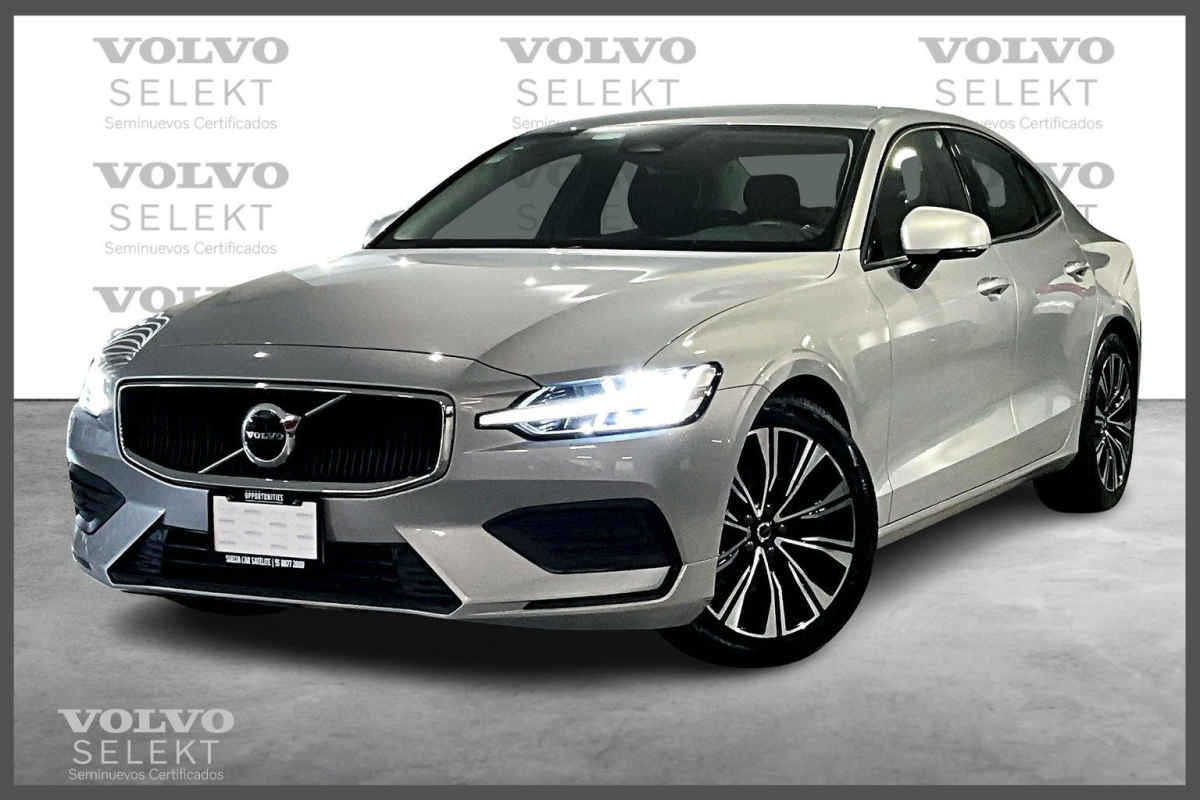 Volvo S60 2023