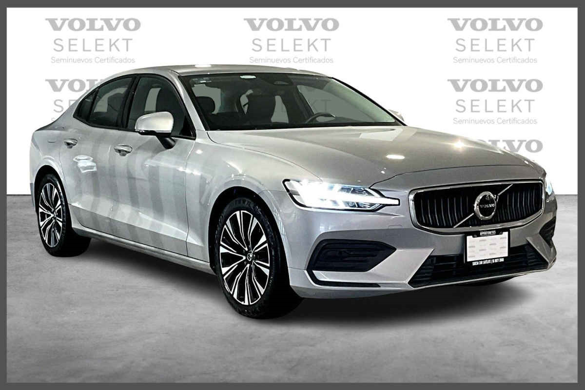 Volvo S60 2023