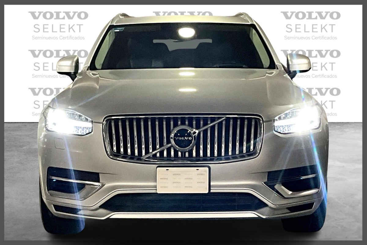 Volvo XC90 2021