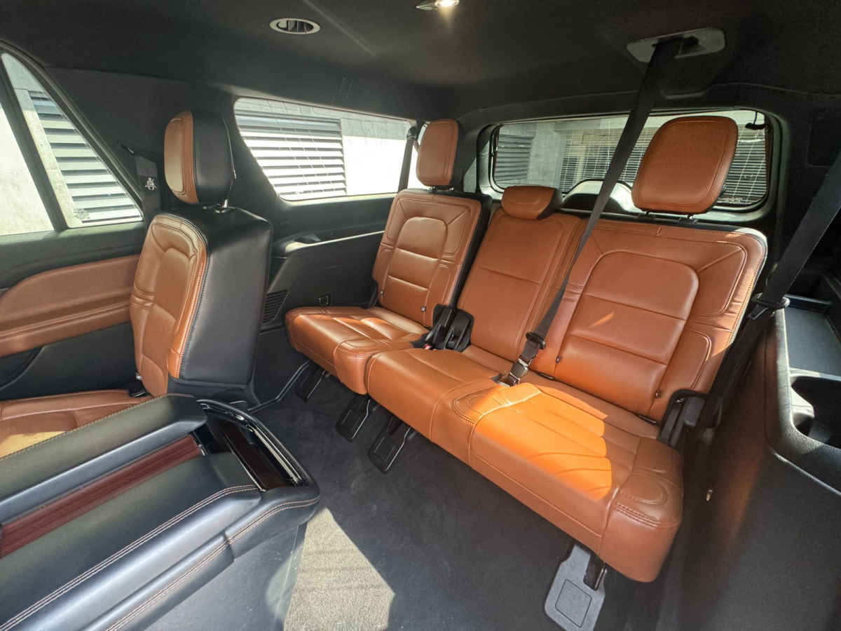 Lincoln Navigator 2020