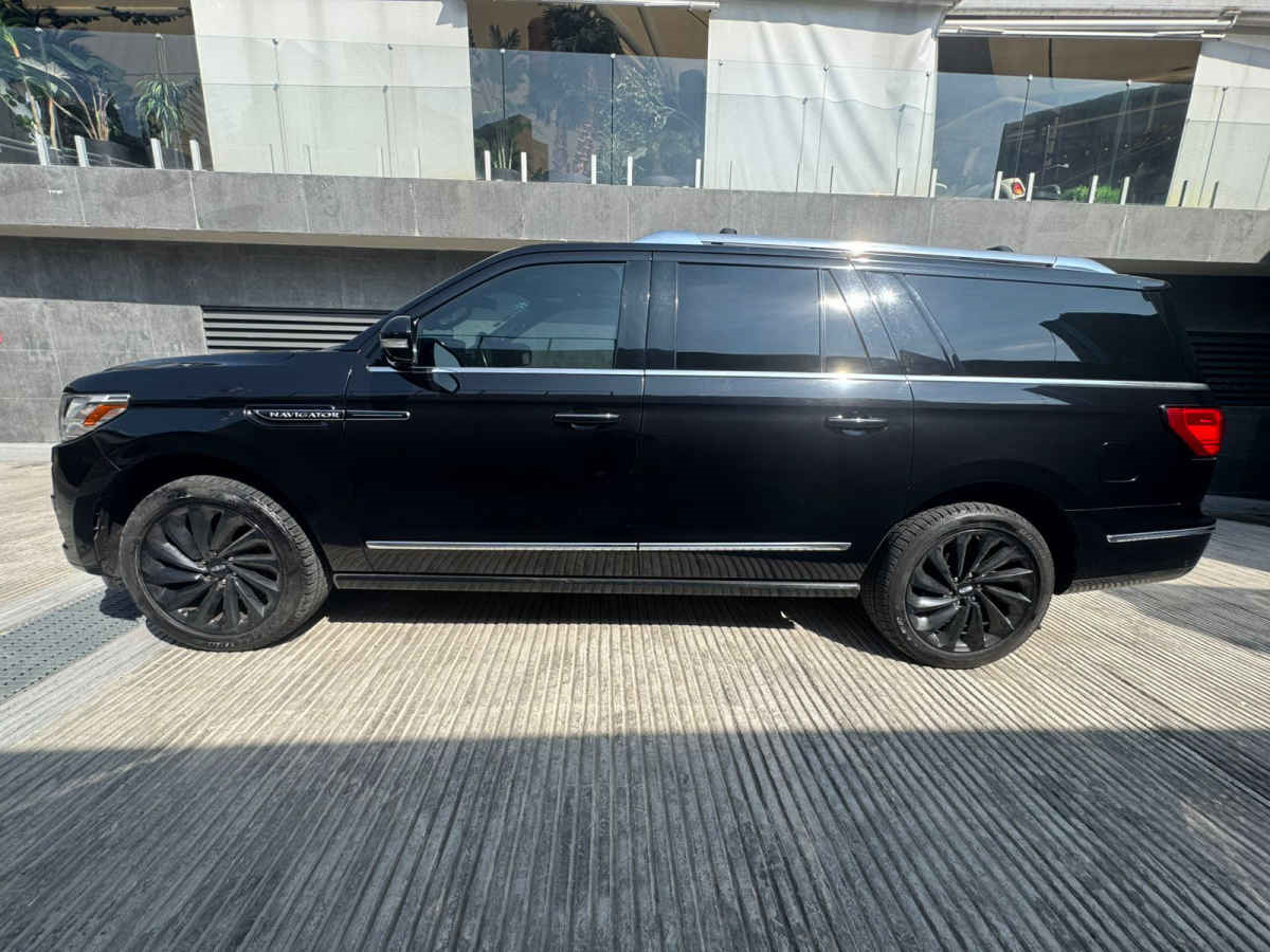 Lincoln Navigator 2020