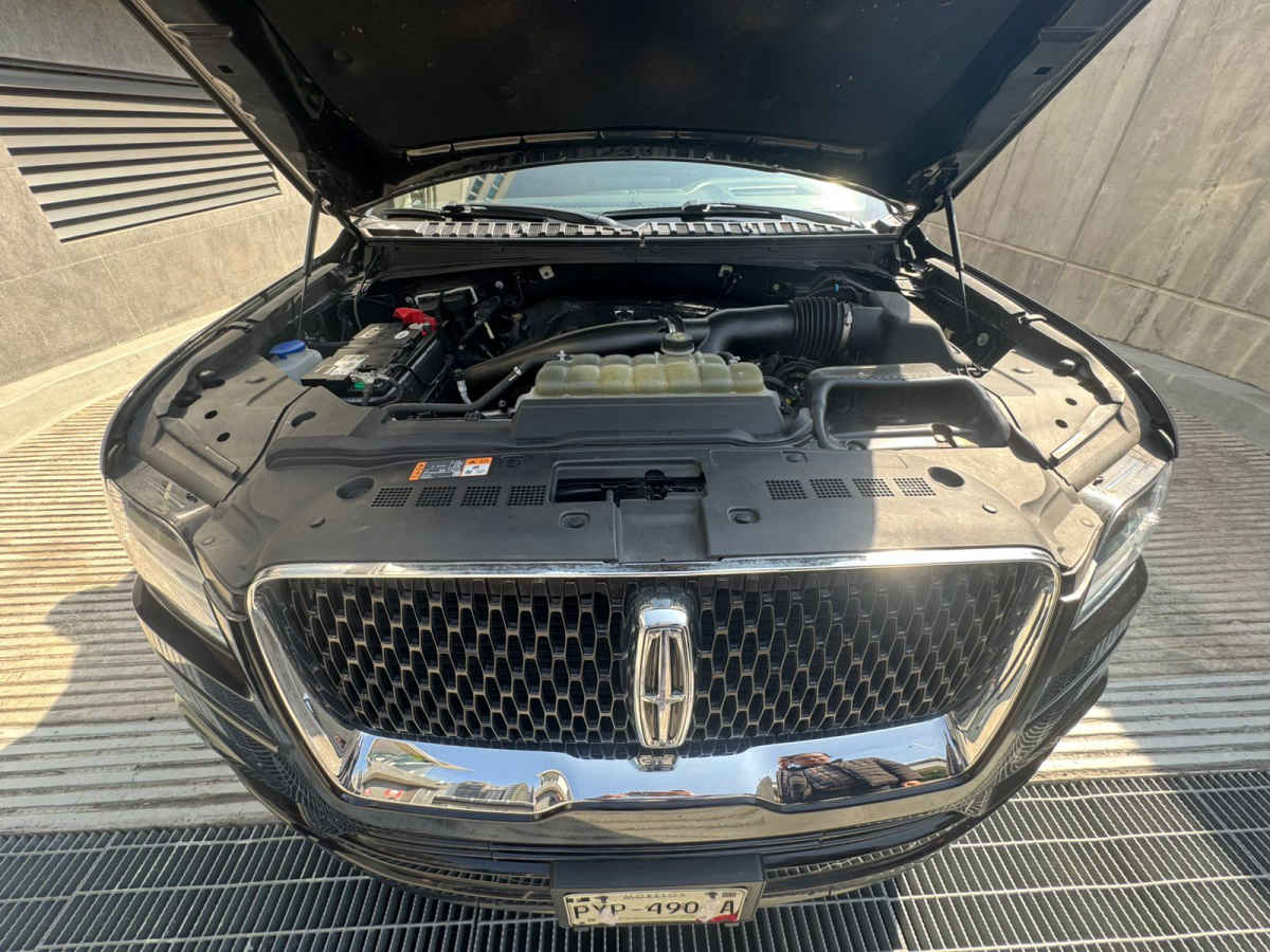 Lincoln Navigator 2020