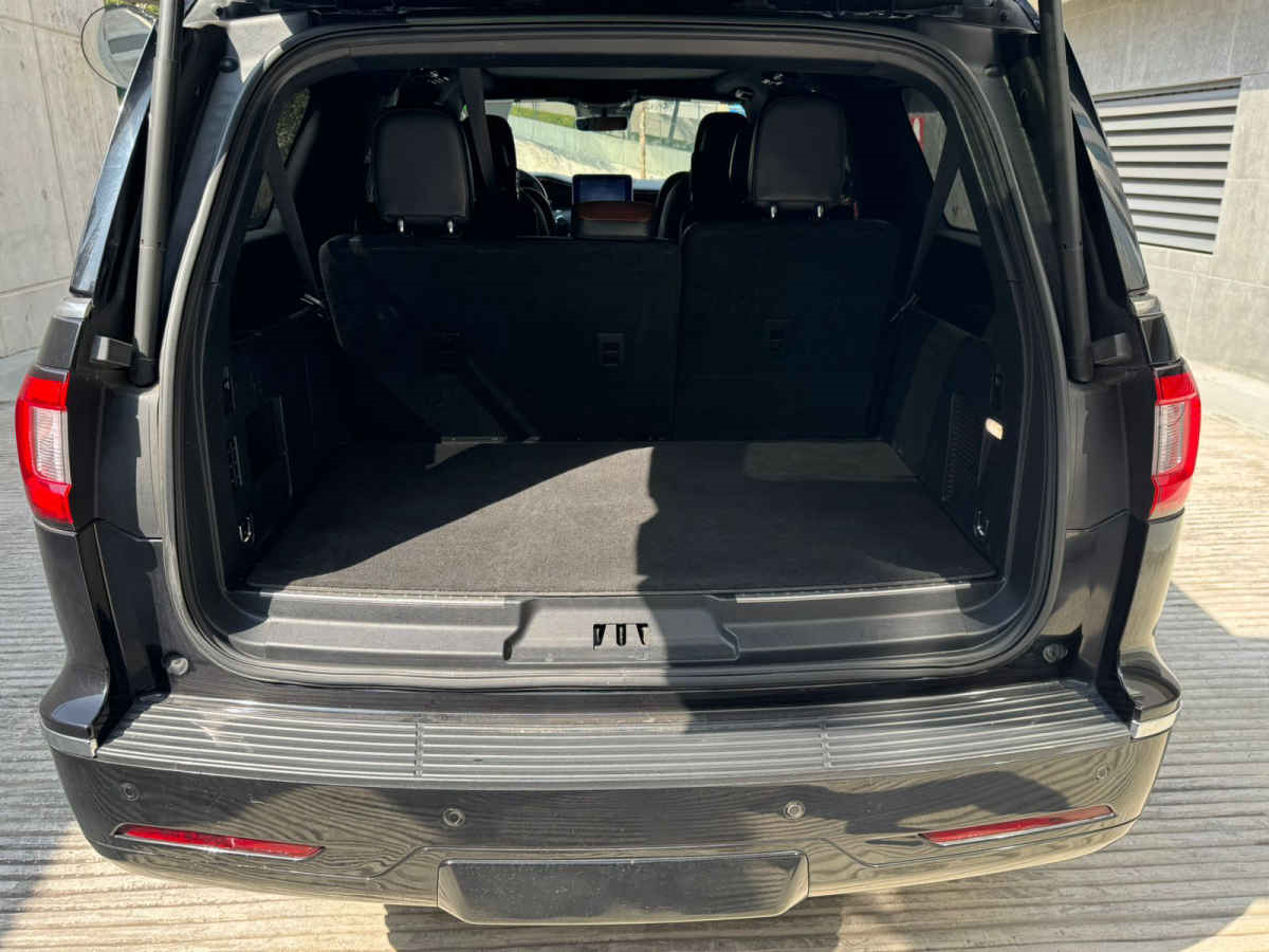Lincoln Navigator 2020