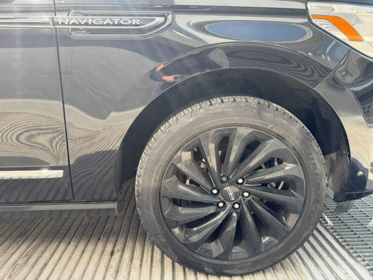 Lincoln Navigator 2020