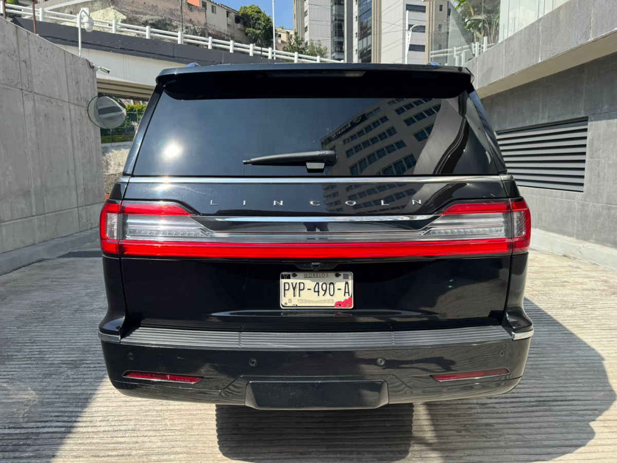Lincoln Navigator 2020