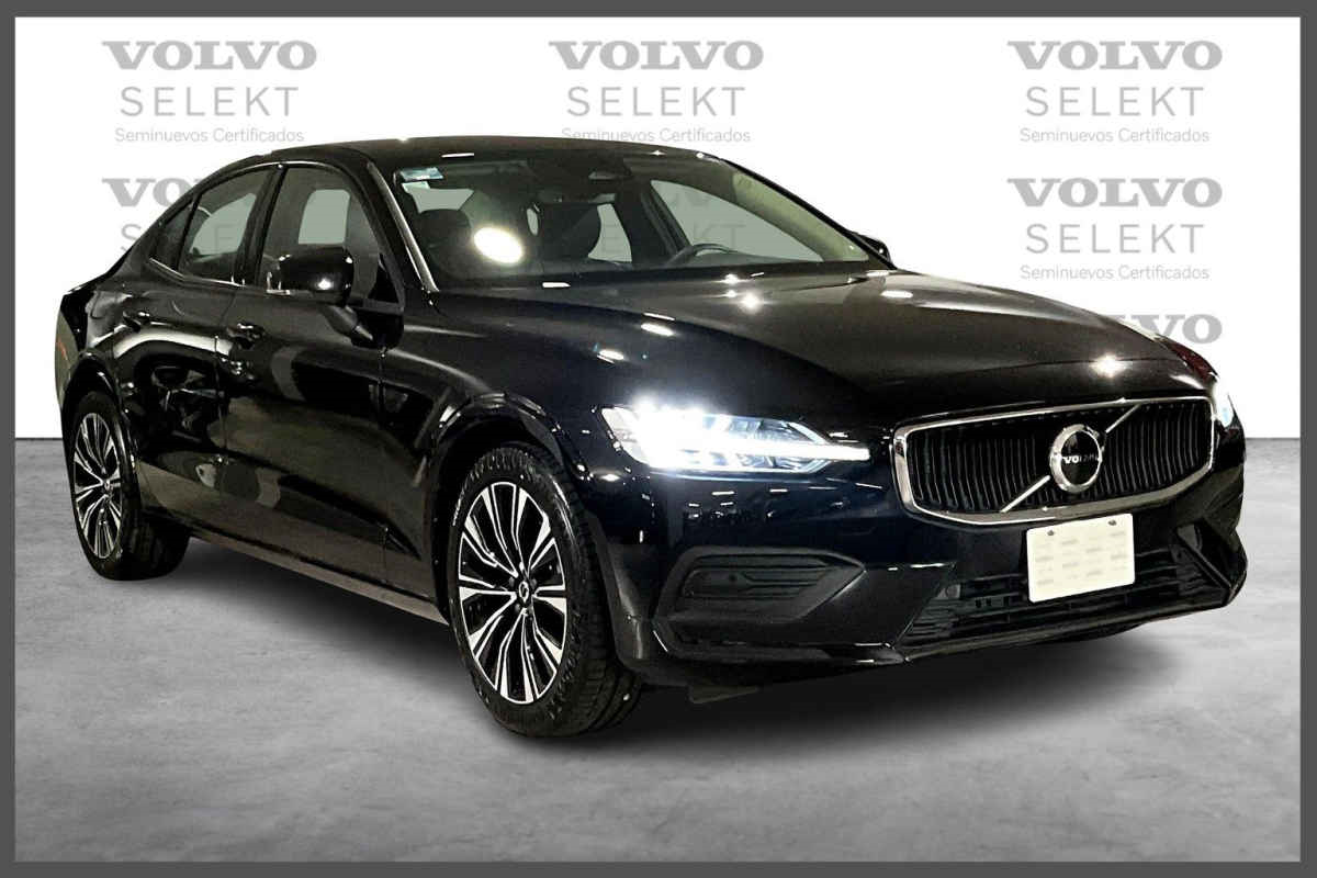 Volvo S60 2023