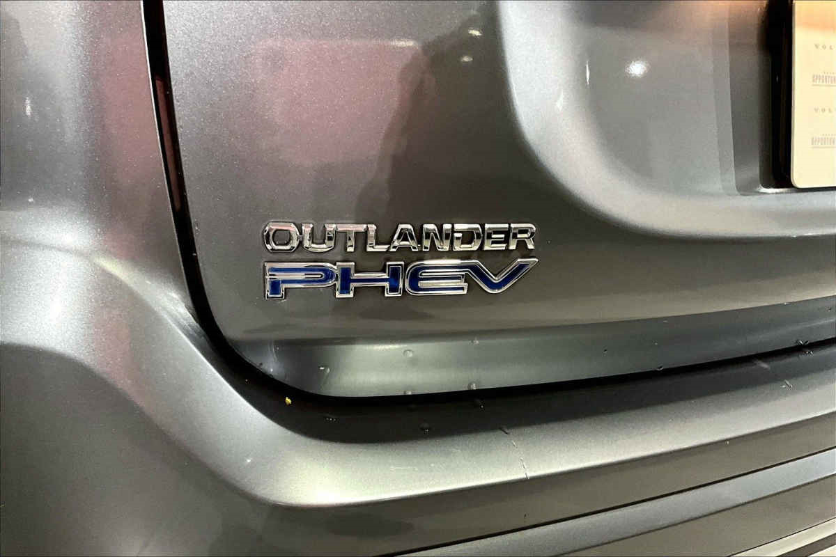 Mitsubishi Outlander 2020