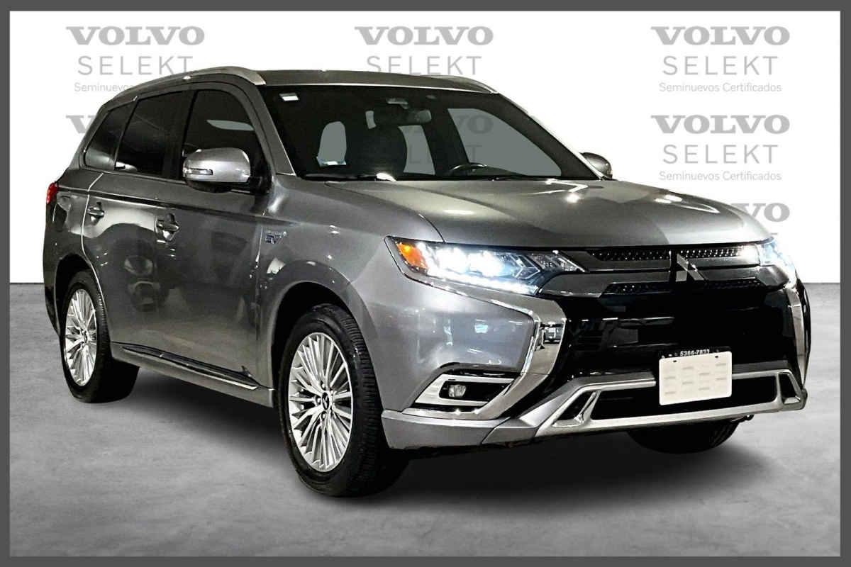 Mitsubishi Outlander 2020