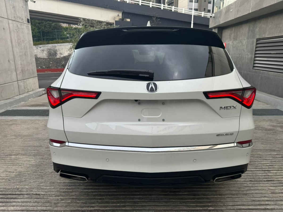 Acura MDX 2023