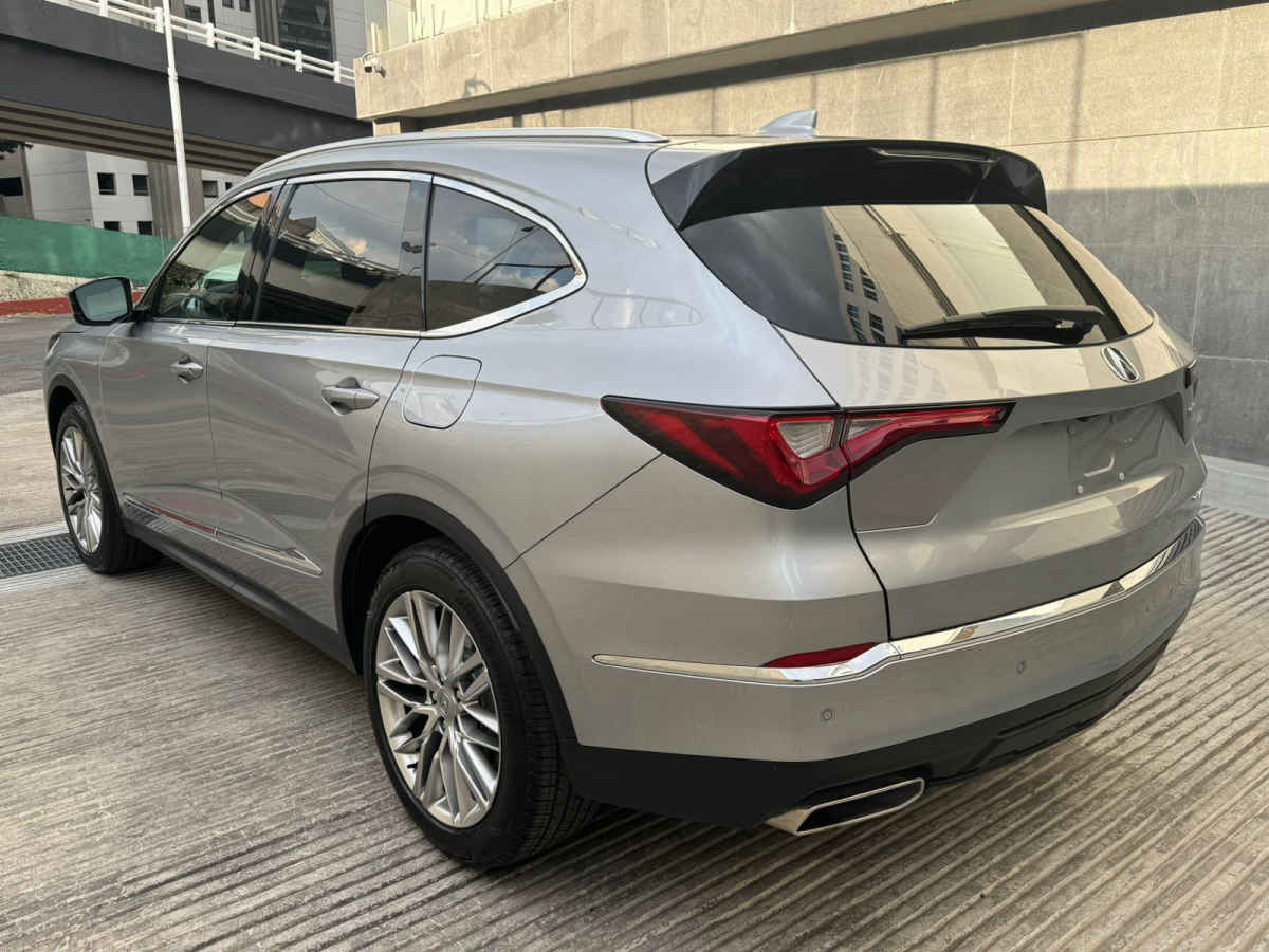 Acura MDX 2024