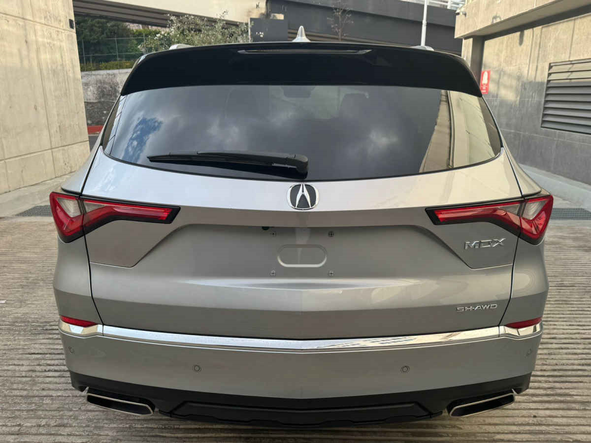 Acura MDX 2024