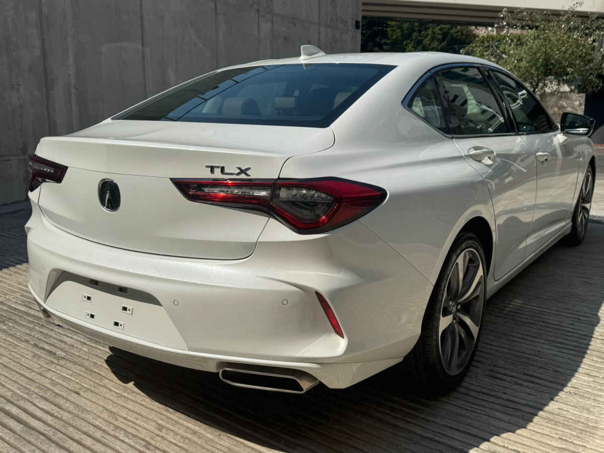 Acura TLX 2022