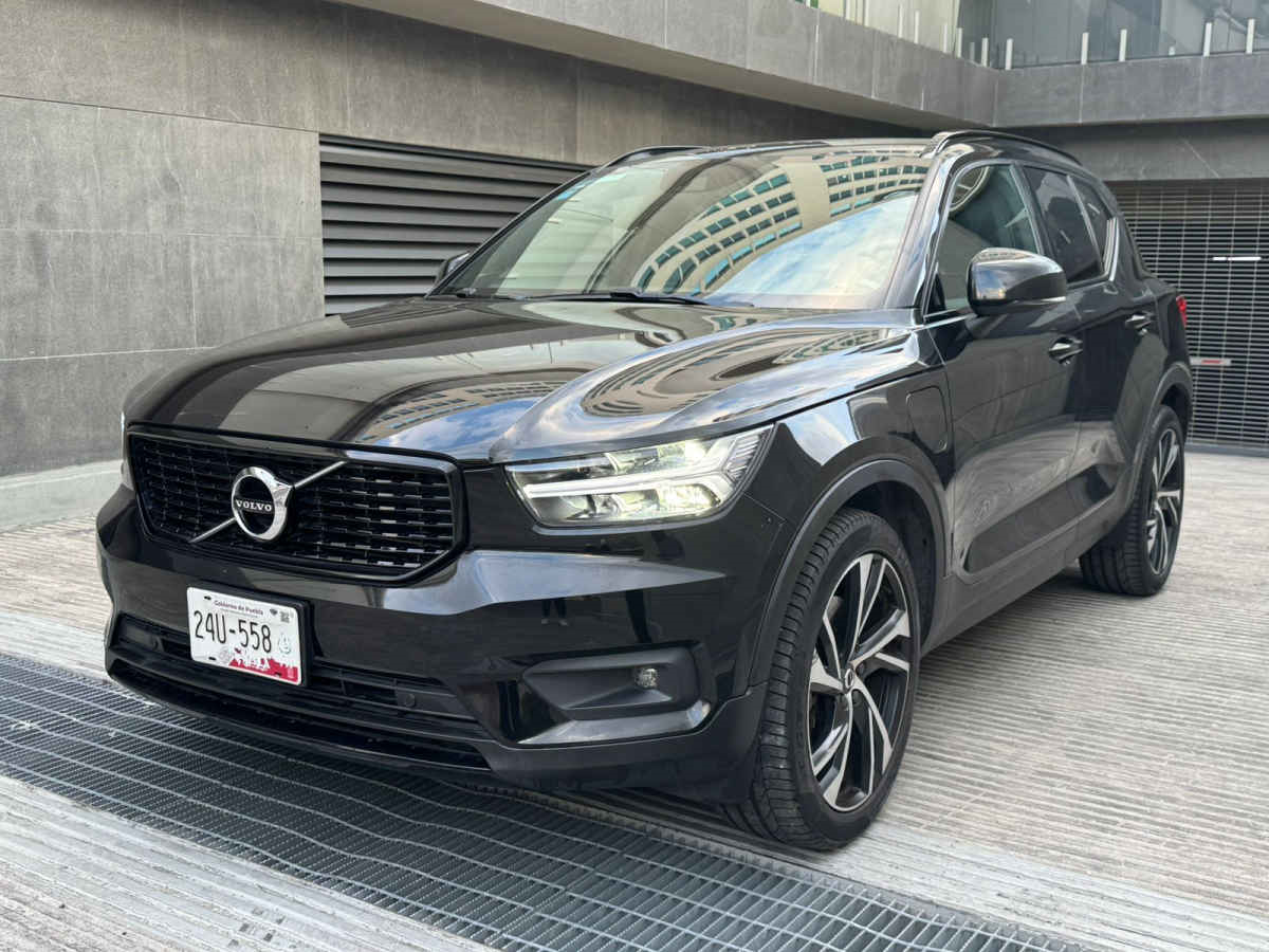 Volvo XC40 2022