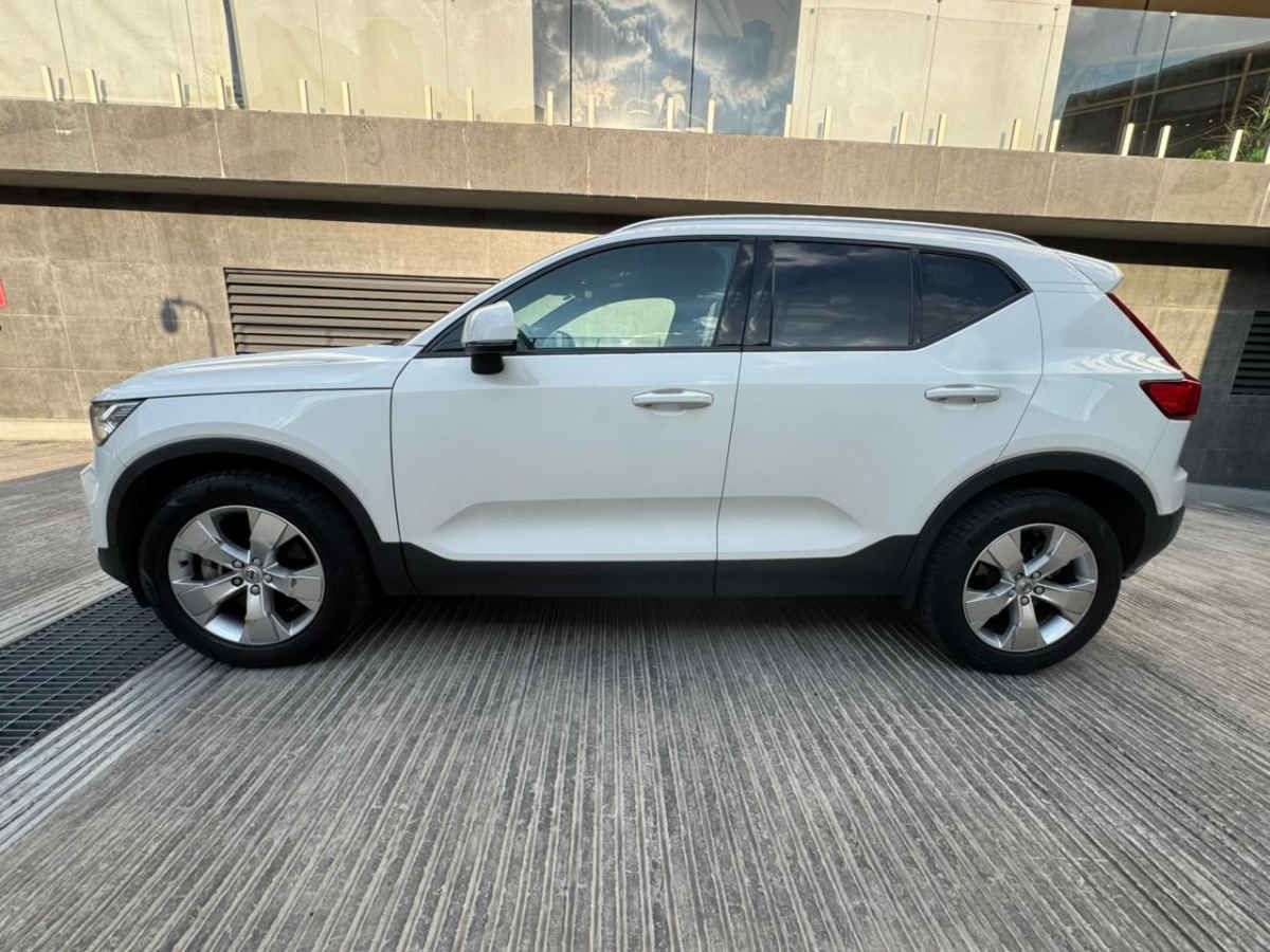 Volvo XC40 2020