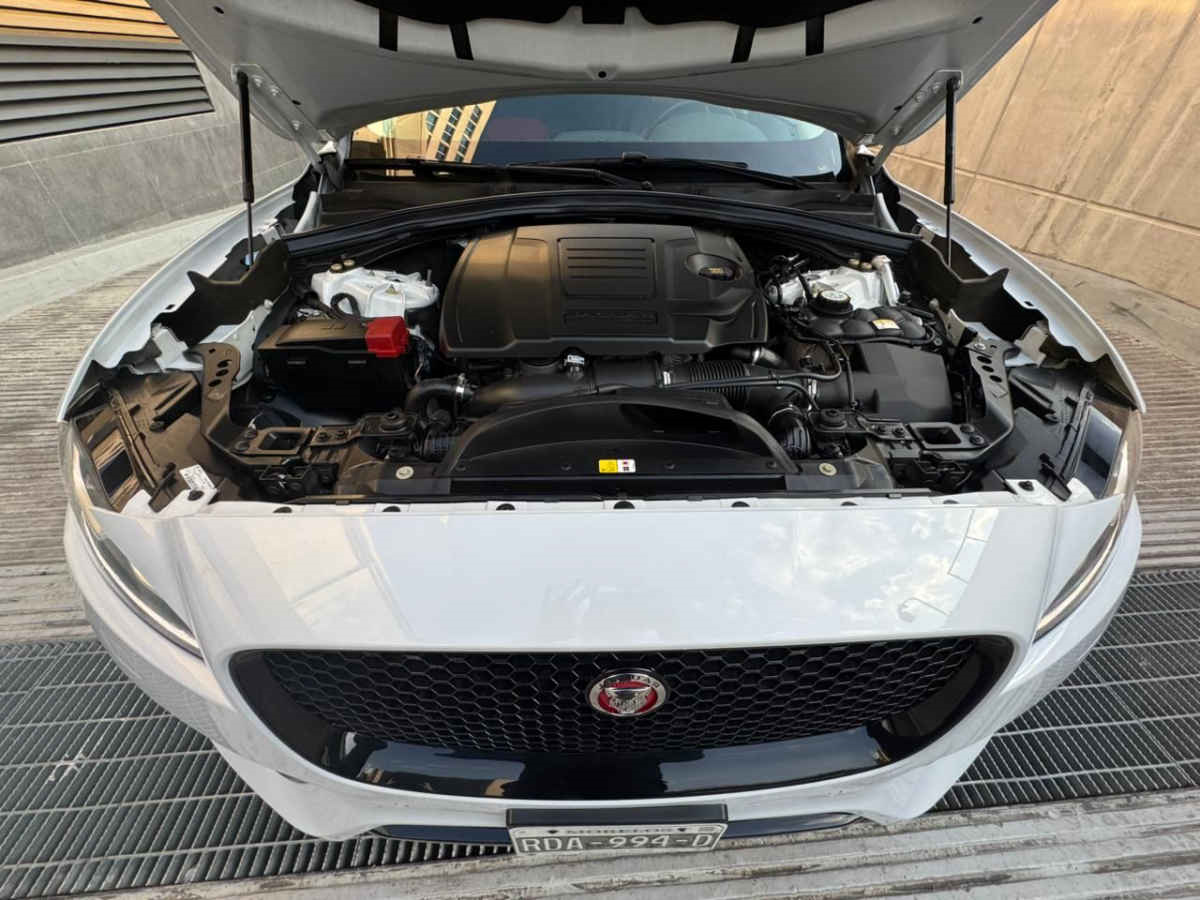 Jaguar F Pace 2019