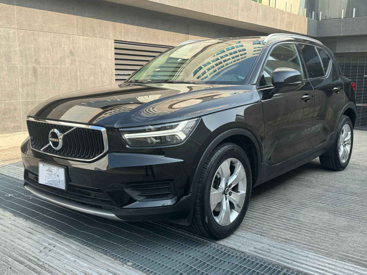 Volvo XC40 2020