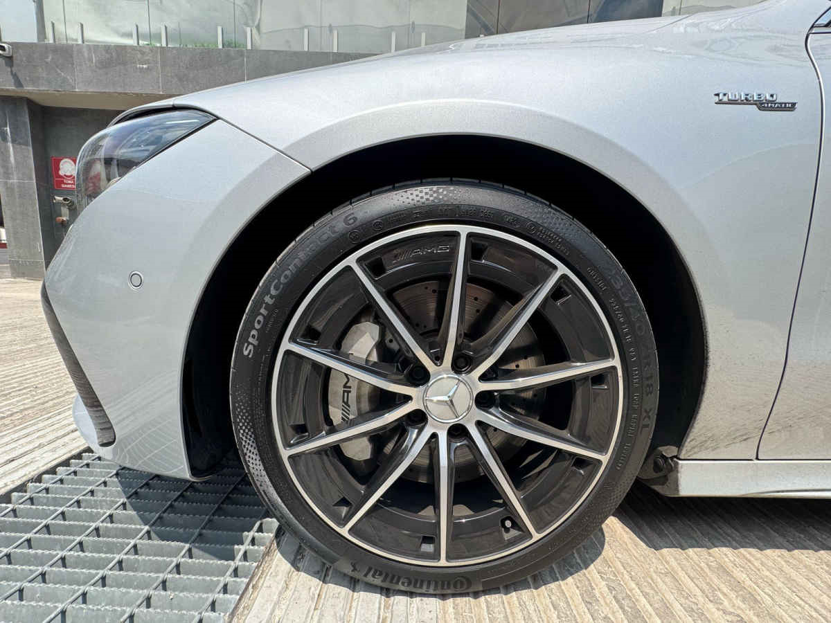 Mercedes-Benz Clase CLA 2024