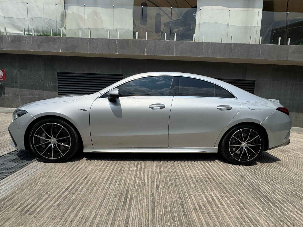 Mercedes-Benz Clase CLA 2024