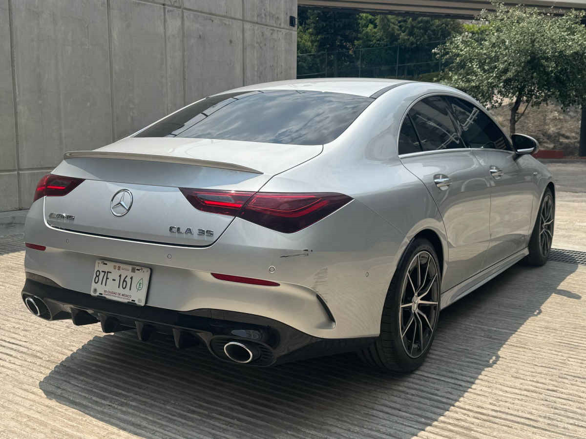 Mercedes-Benz Clase CLA 2024