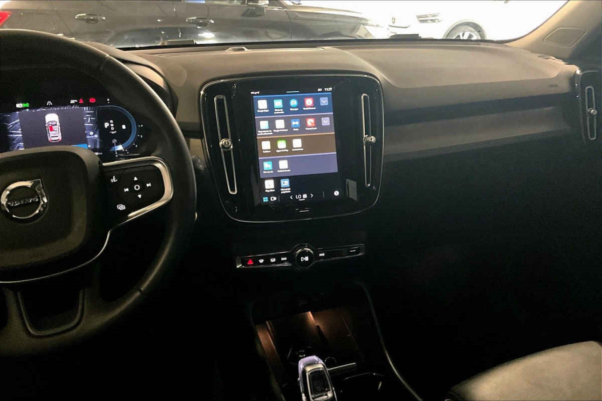 Volvo XC40 2023