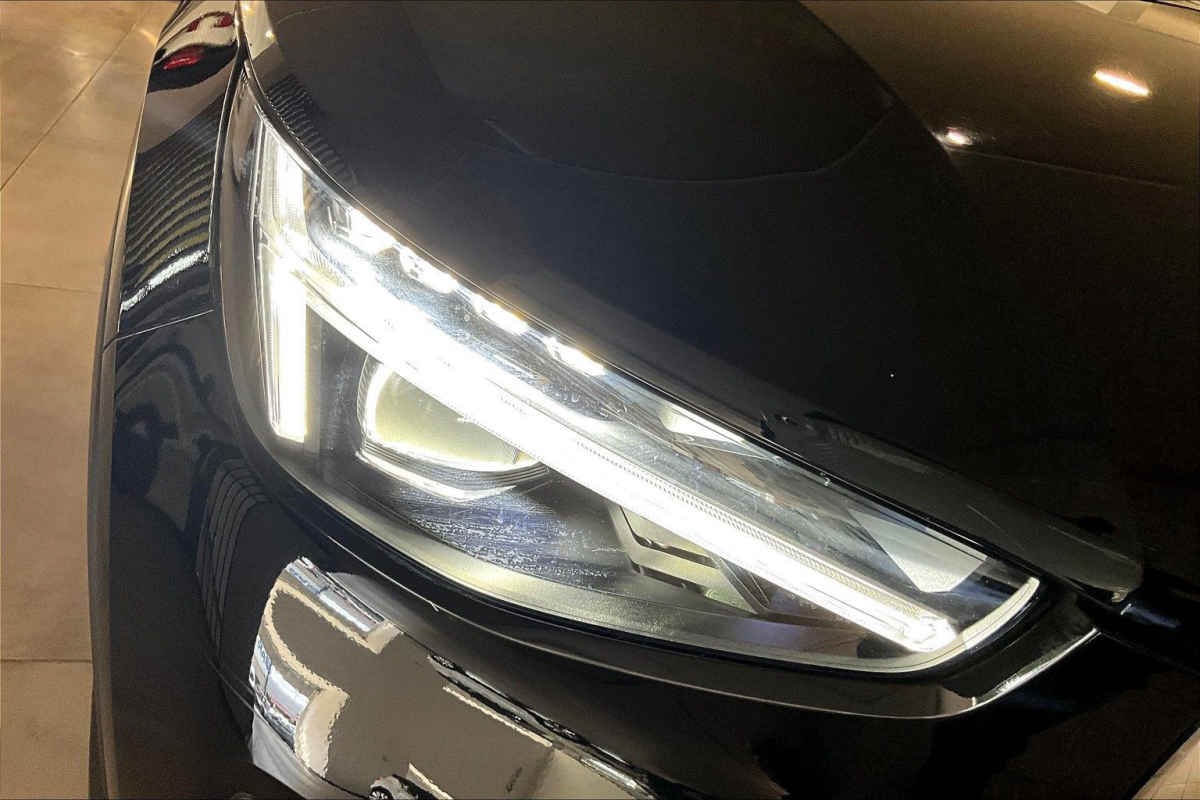 Volvo XC40 2023