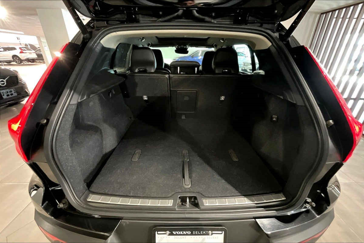 Volvo XC40 2023