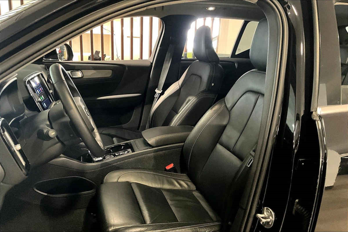 Volvo XC40 2023