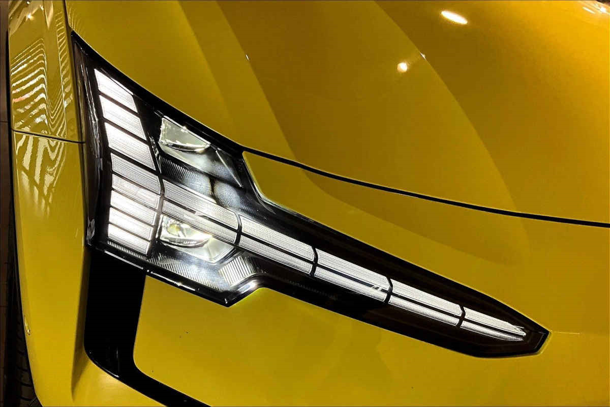 Volvo EX30 2024