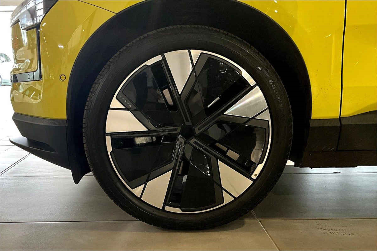 Volvo EX30 2024