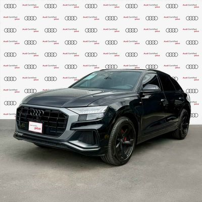 Audi Q8 2022<