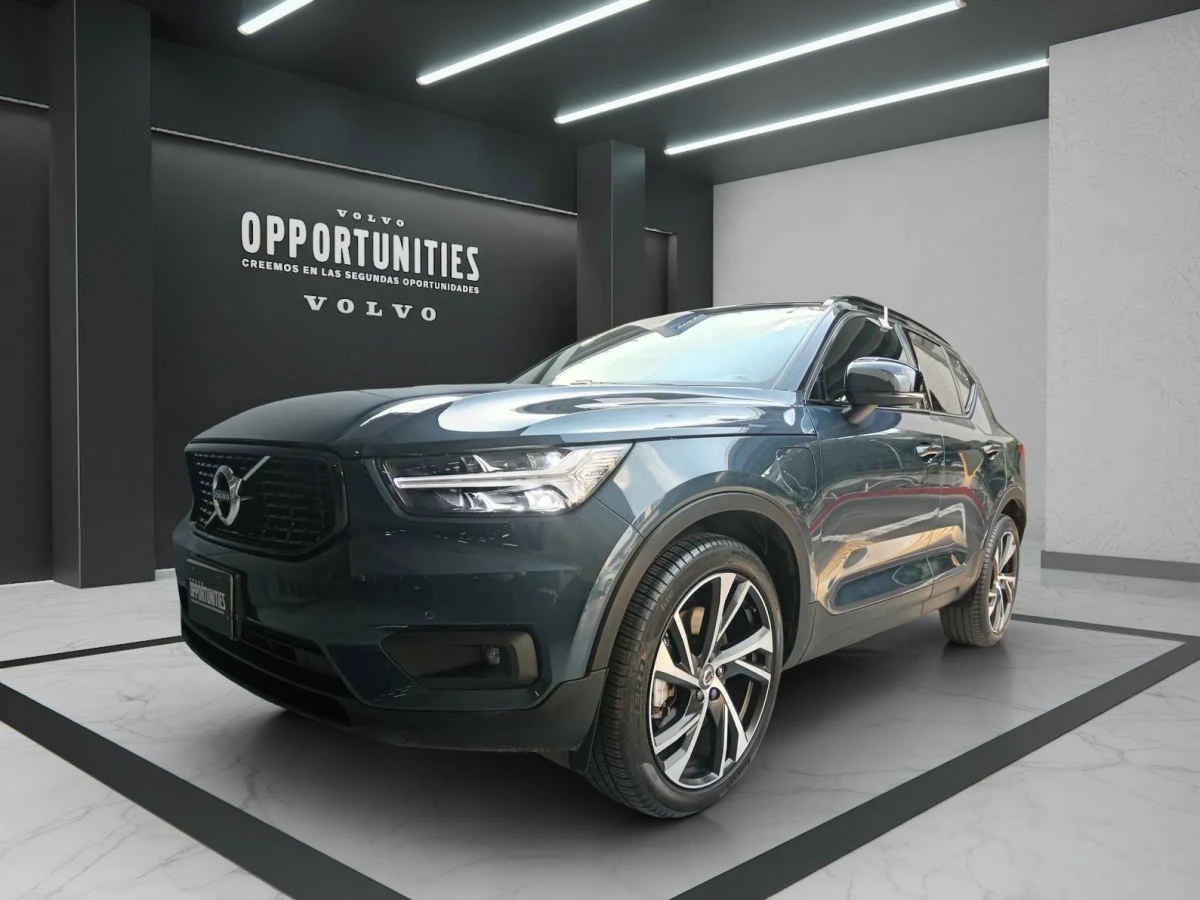 Volvo XC40 2022
